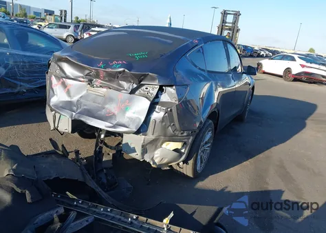 2022 Tesla Model Y Long Range Dual Motor All-Wheel Drive from USA, damaged, VIN 7SAYGDEE1NA020986